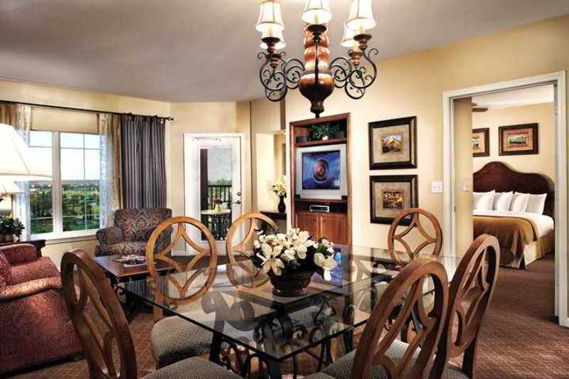 Hilton Grand Vacations Club Tuscany Village Orlando Room photo